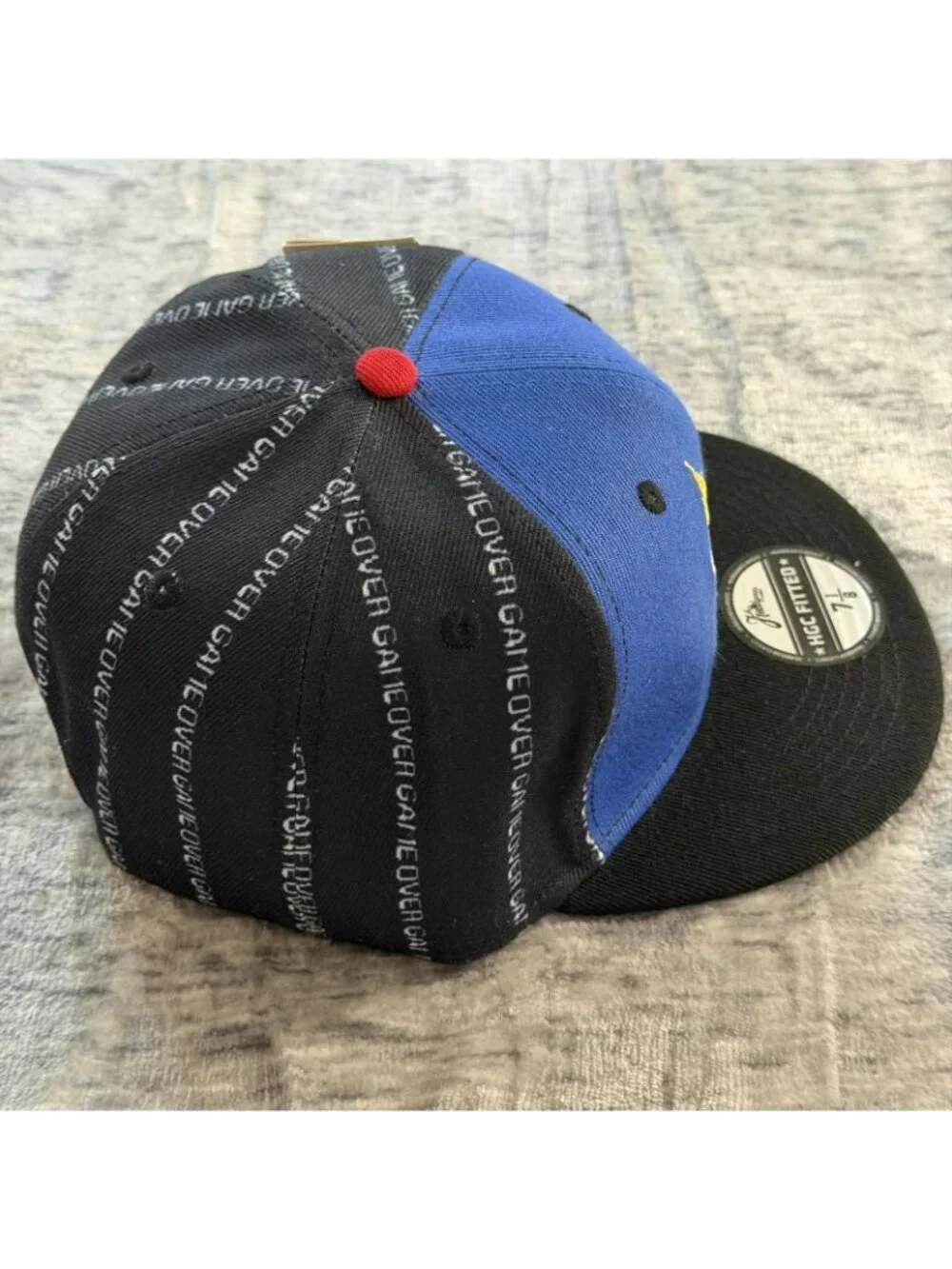 Headgear Classics Pac-Man Money Bag Fitted Hat 7 1/8 Black Blue Red HGC Fitted